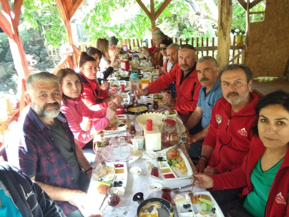 Kapuzbasi Selalesi Bastuerk Dinlenme Tesisleri Hotel Buyukcakir Ngoại thất bức ảnh